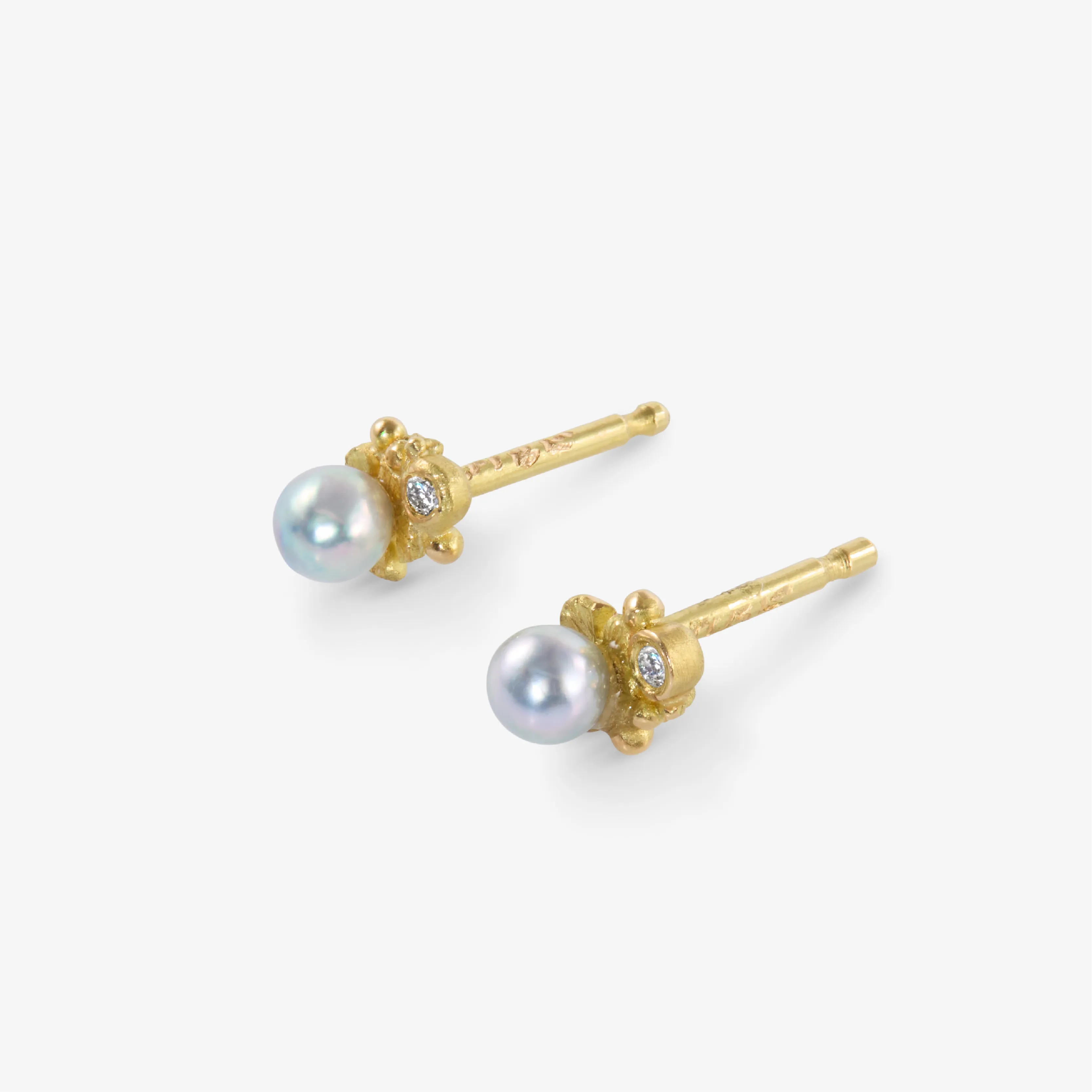 18k Gold Akoya Pearl Stud Earrings