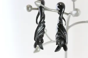 Bat Twisting Hanging Plugs (Pair) - B046
