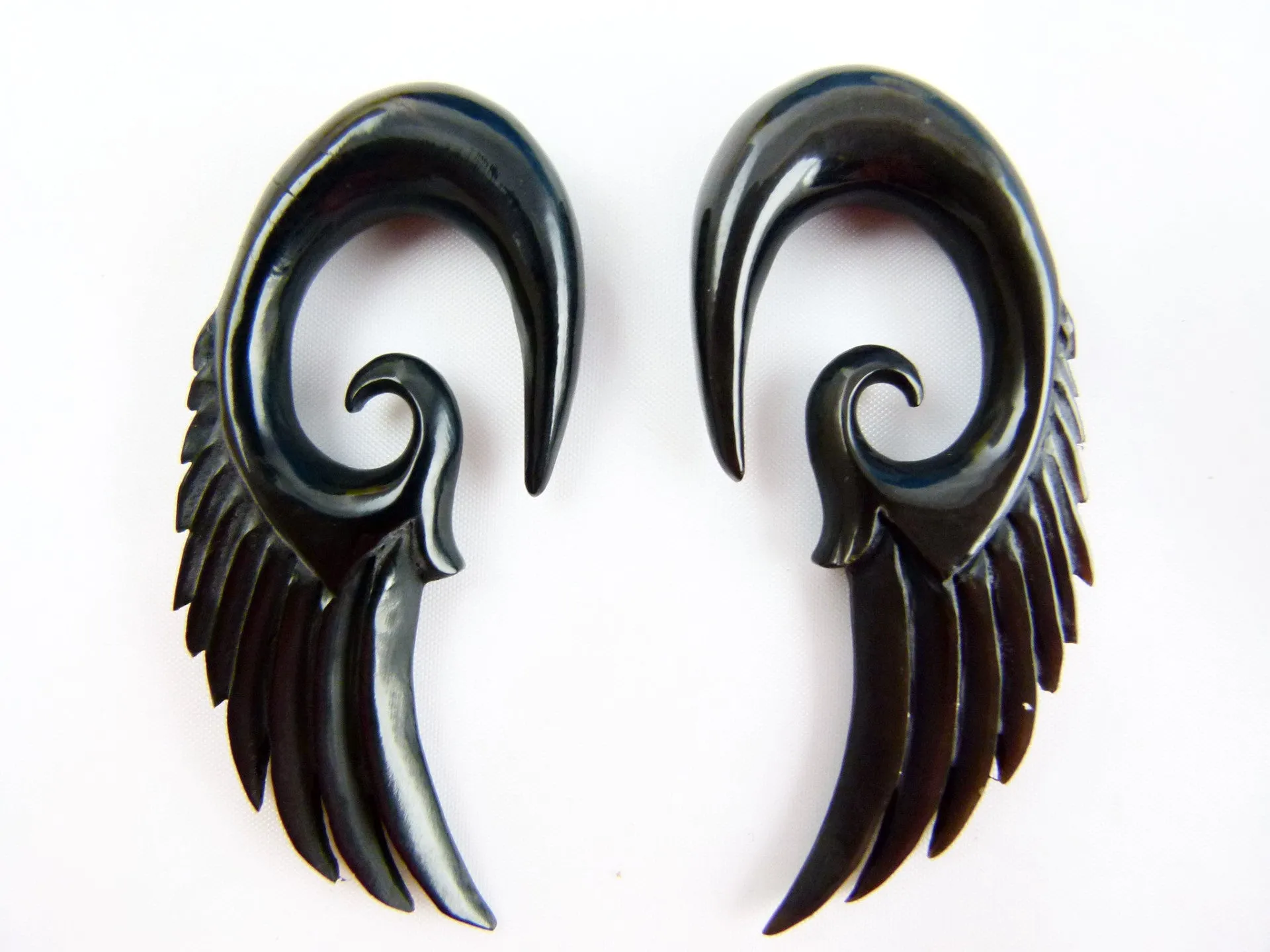 Black Feather Gauged Earrings - Black Wing Plugs (Pair) - B008