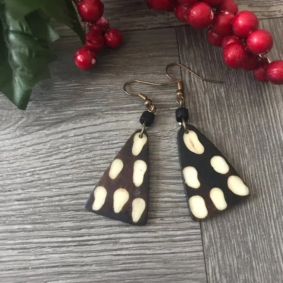 Ethnic African triangle cow bone earrings