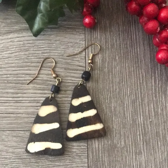 Ethnic African triangle cow bone earrings