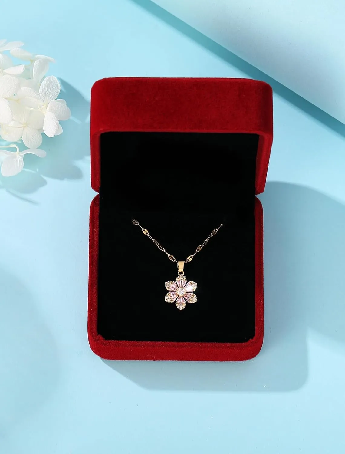 Necklace for women - Star, Moon, Phoenix, Swan, Emerald, Pink, Jewelry Gift for Women and Mothers - Ideal for Everyday Wear