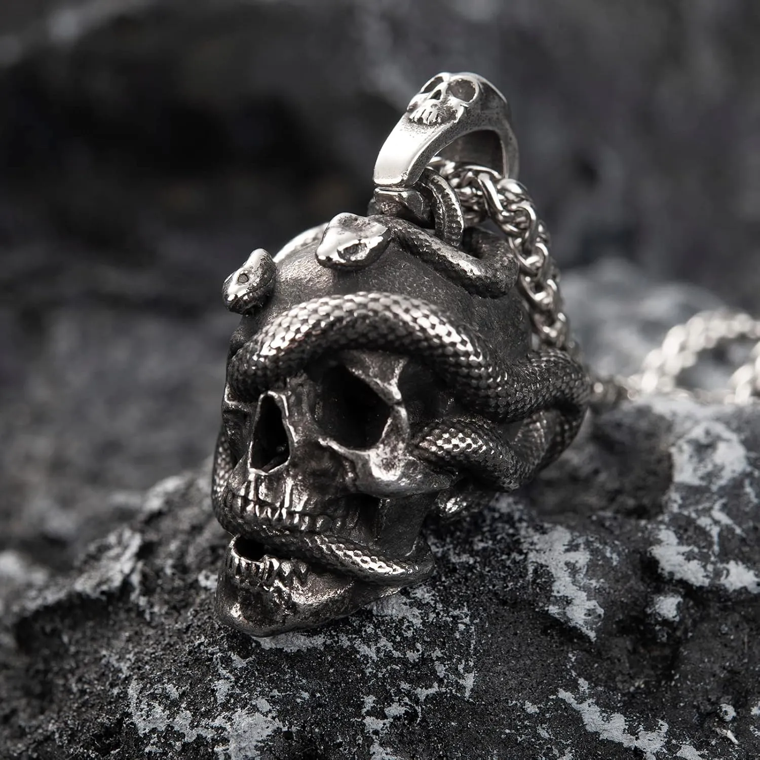 Skull Necklace for Men Stainless Steel Gothic Punk Emo Biker Necklace Jewelry for Men 60cm